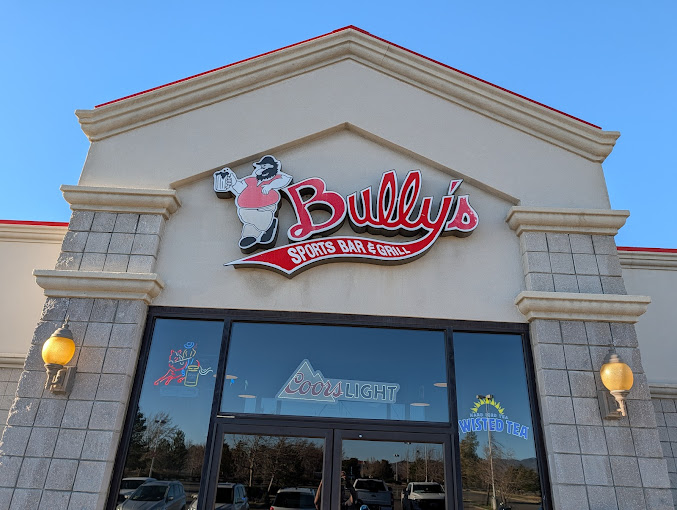 Bully’s Sports Bar & Grill